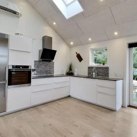 Cholena - 700m From The Sea In Ne Jutland By Interhome Hadsund