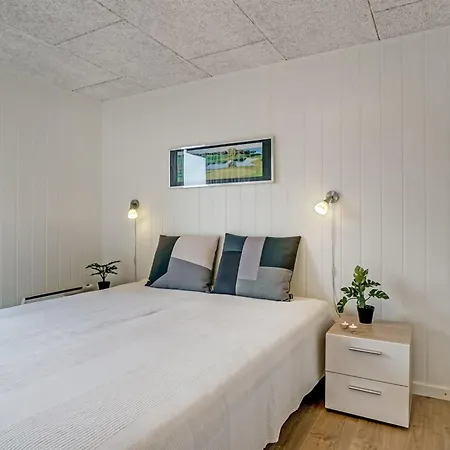 Cholena - 700m From The Sea By Interhome Feriehus Hadsund